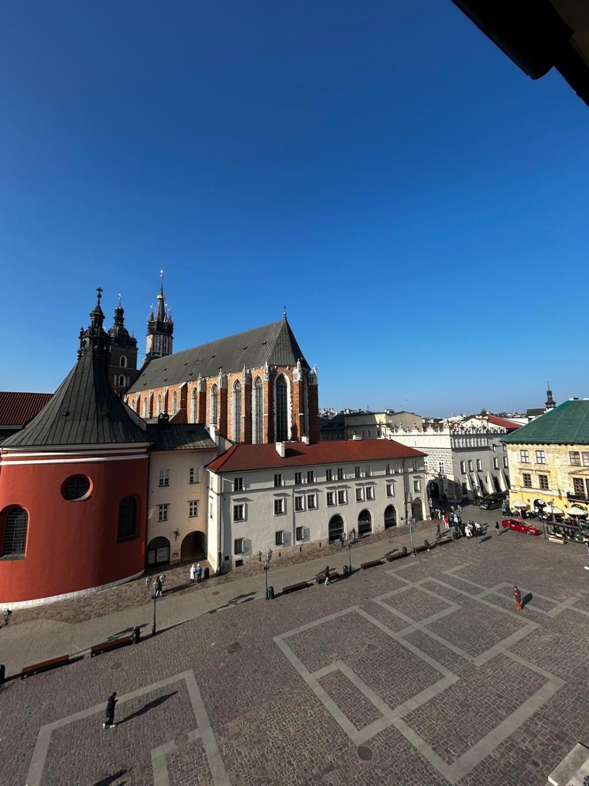 Small Market Square - Old Town Красков Екстериор снимка